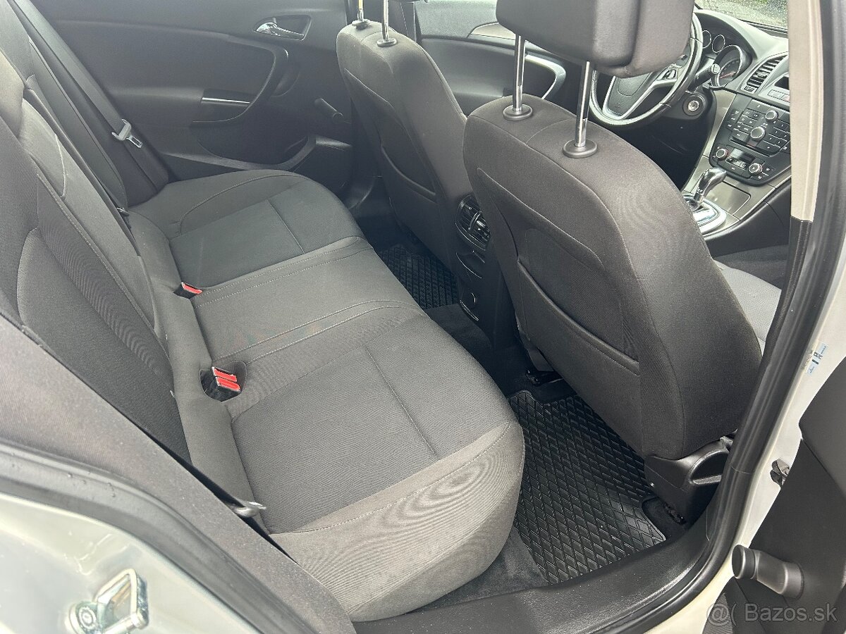 Opel Insignia 2,0 CDTi 96 kw autmat 179.tis.km - 9