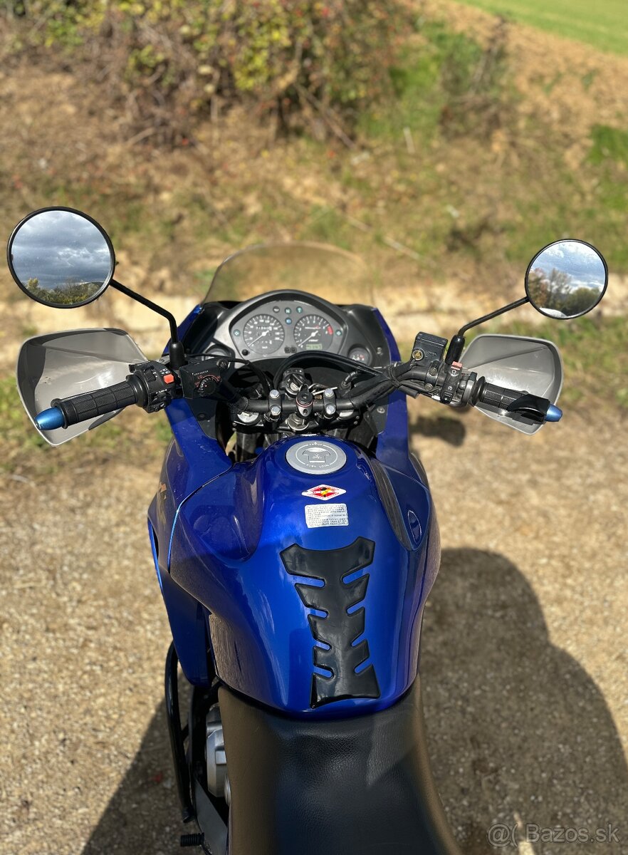 Honda XL650V Transalp - 9