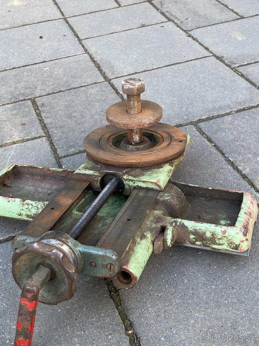 Pohyblivý stôl - 9