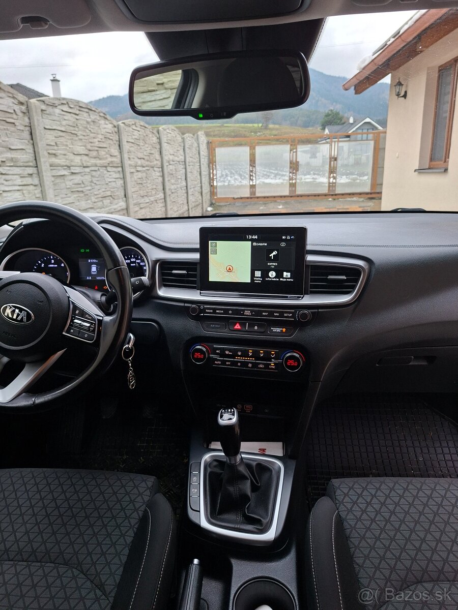 Kia ceed 1,6 crdi r.v.2019 - 9