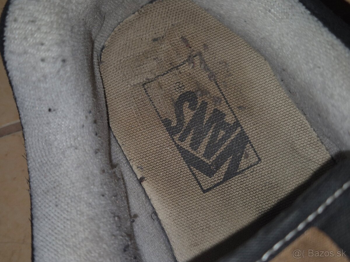 Tenisky botasky Vans Knu Skool VN0009QCCJI1 Čierna - 9