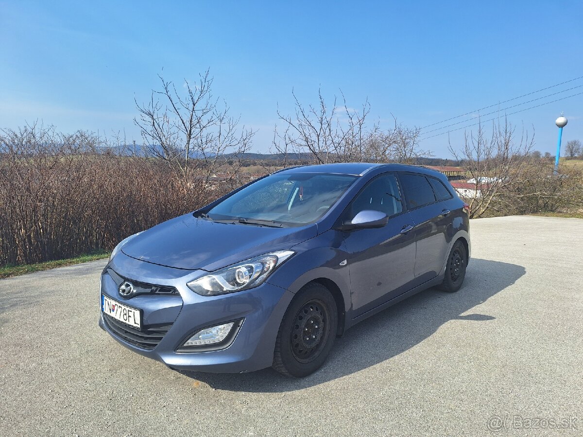 Hyundai i30 combi 1.4 crdi 66kw - 9