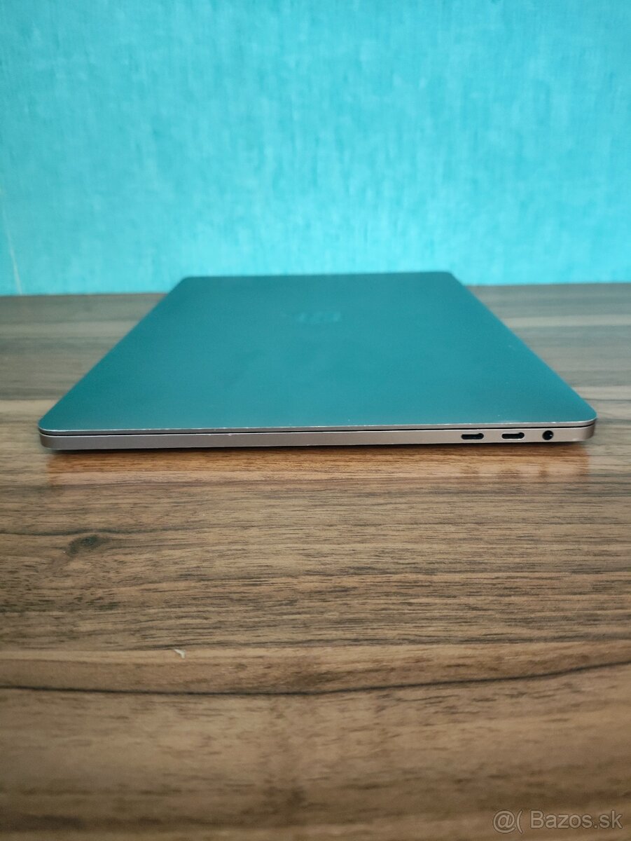 MacBook Pro 13 2019 | i5 • 8GB • 256GB SSD - 9