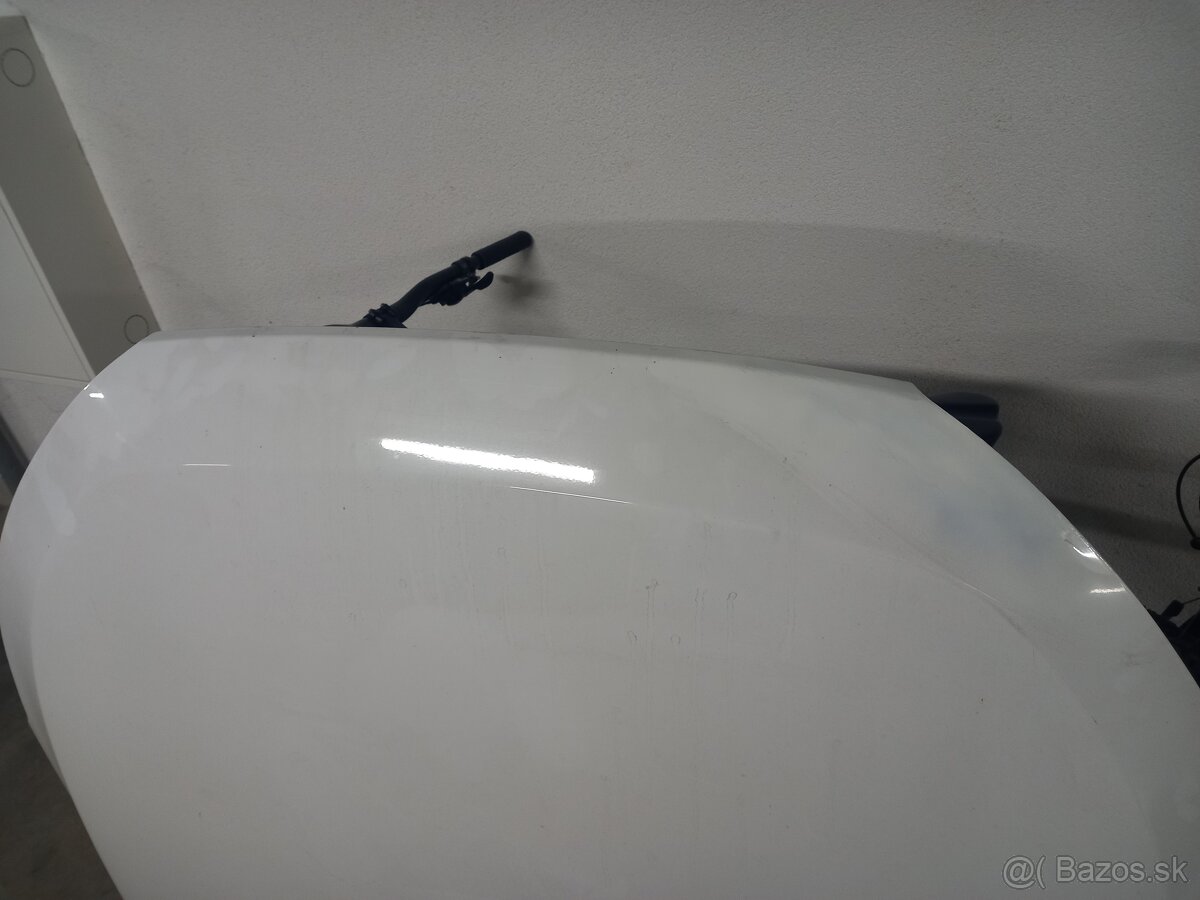 Predná kapota na Hyundai Tucson - 9