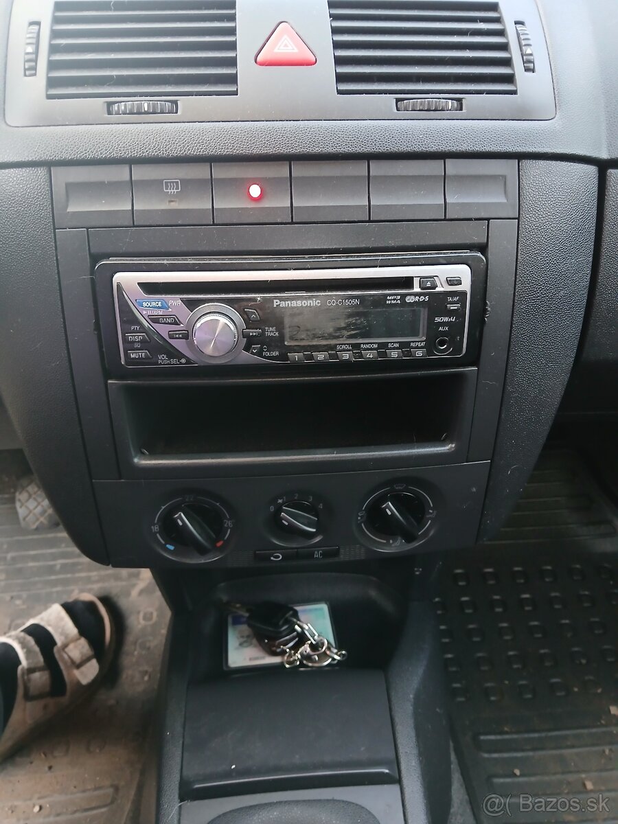 Předám ŠKODA FABIA - 9