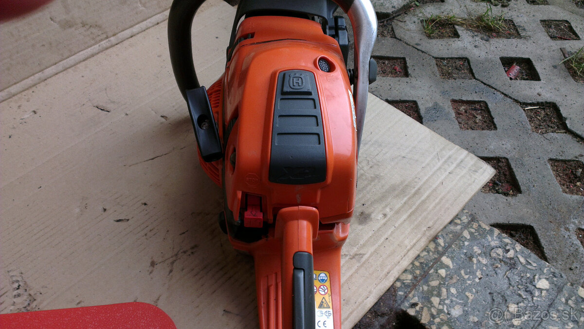 Pila Husquarna 560 XP - 9