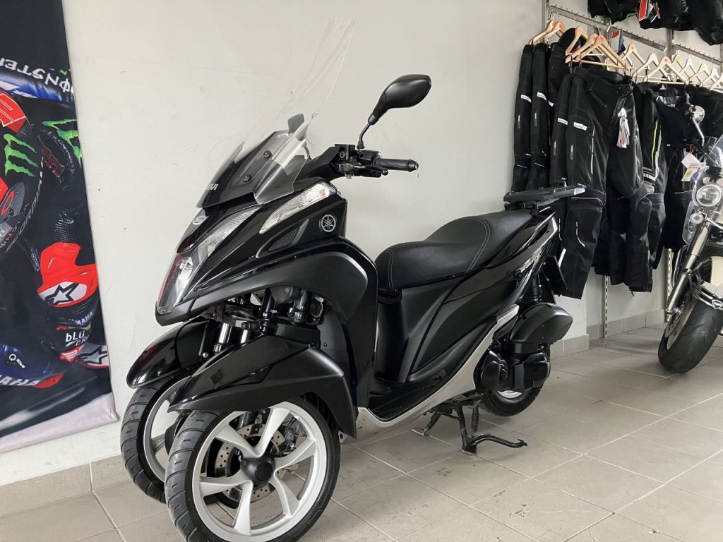 Yamaha Tricity 125 - 9