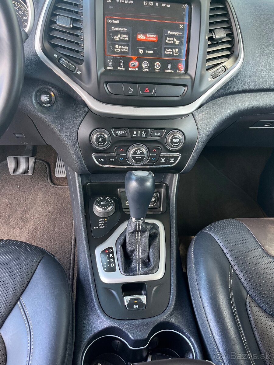 Jeep Cherokee 2.2mjet 145kw 4x4 automat - 9