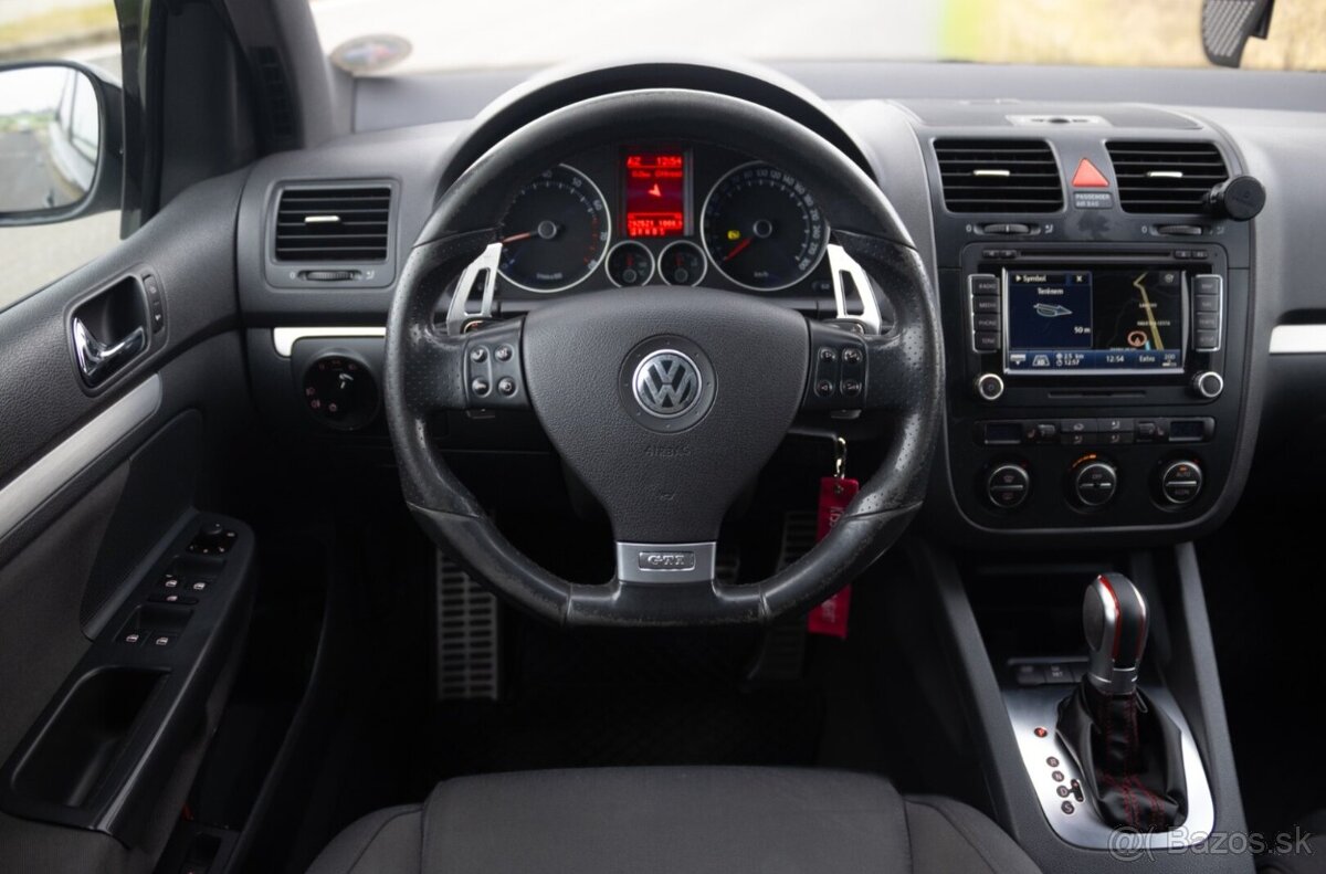 Volkswagem Golf V GTI - 9