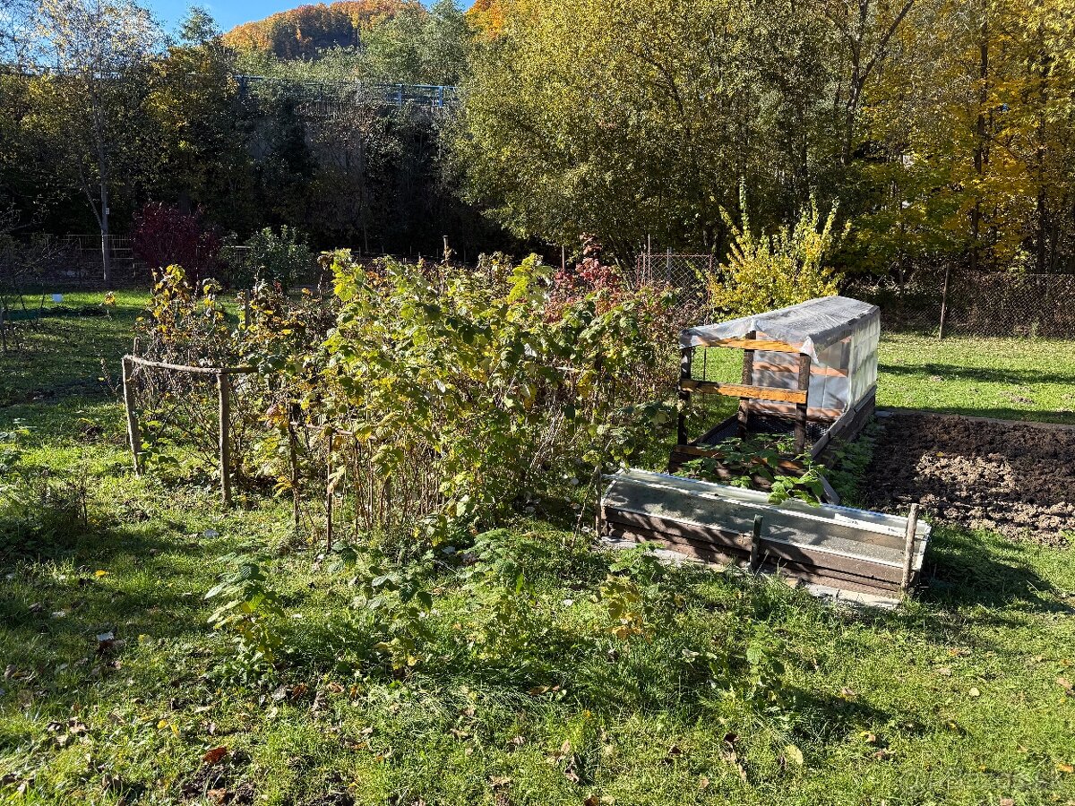 Rekreačna chatka v kúpeľnom mestečku Rajecke Teplice - 9