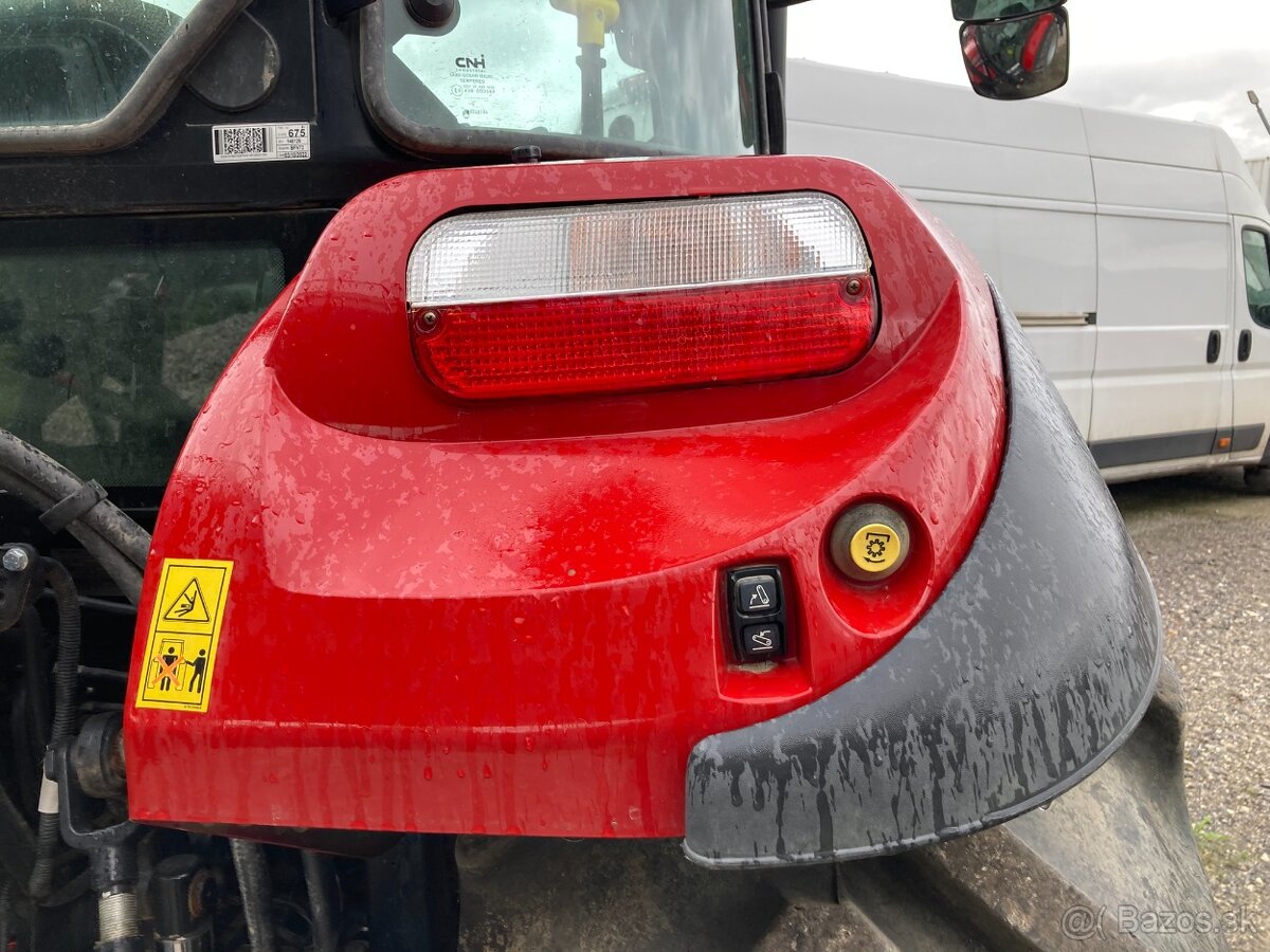 Case IH Farmall 100C HI-LO HD - Kolesový traktor - 9