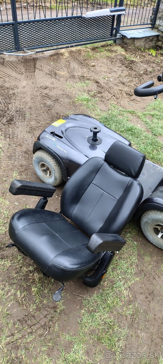 Elektrický skúter INVACARE - 9