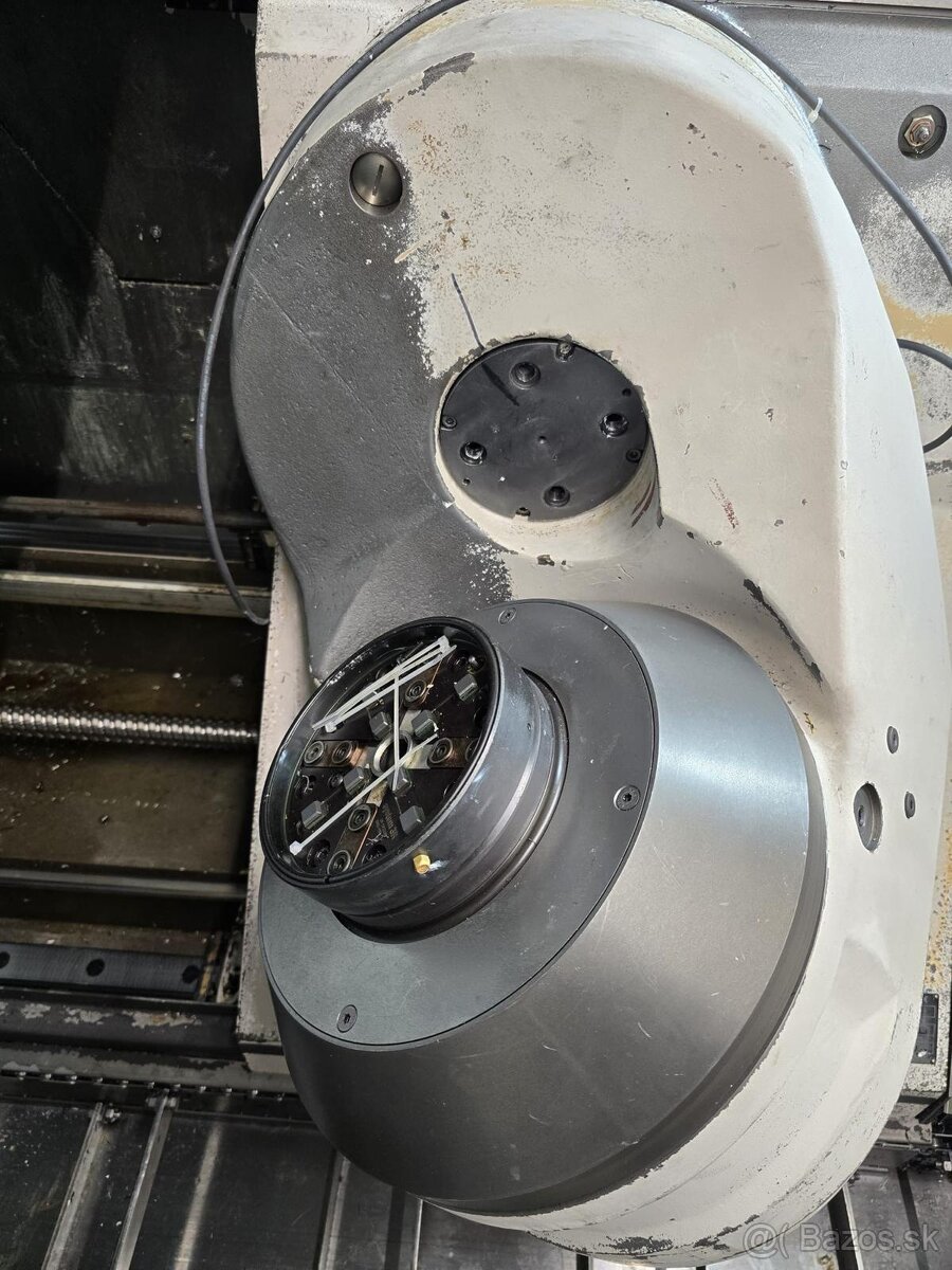 CNC obráběcí 5-ti ossé centrum MICRON - 9