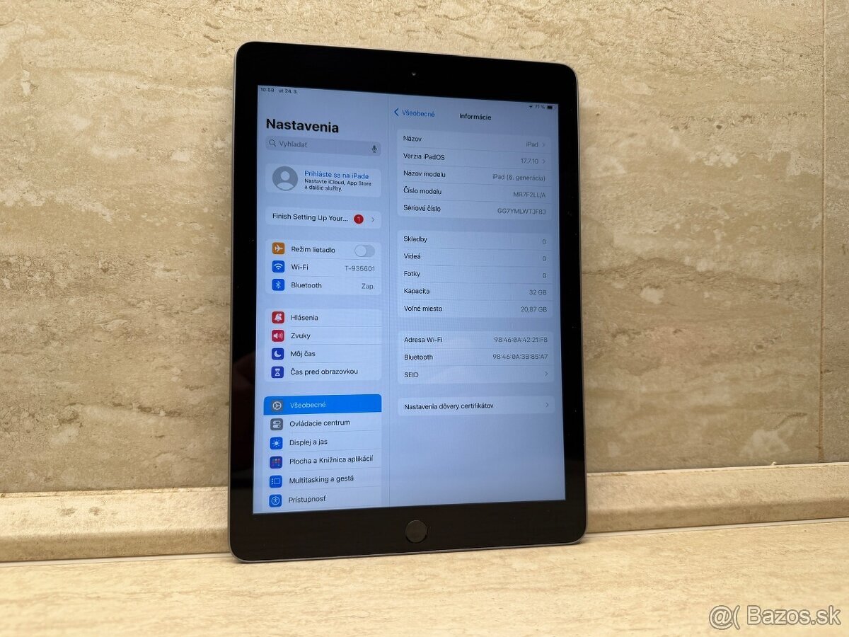 iPad 6. Gen 9.7 Wi-Fi 32GB Space Gray - 9