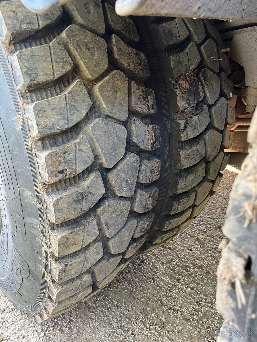 IVECO 260E37 6X4 - 9