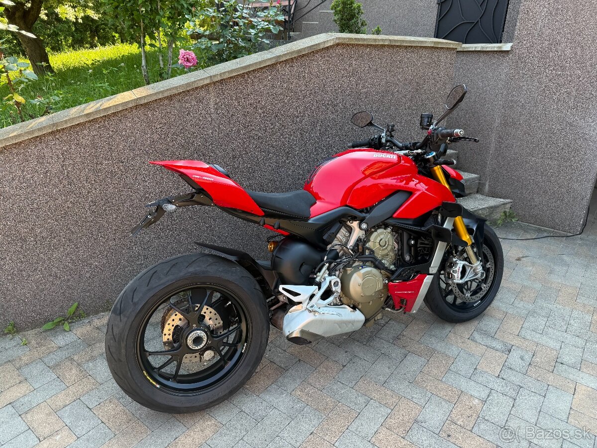 Ducati Streetfighter V4S 2022 - 9