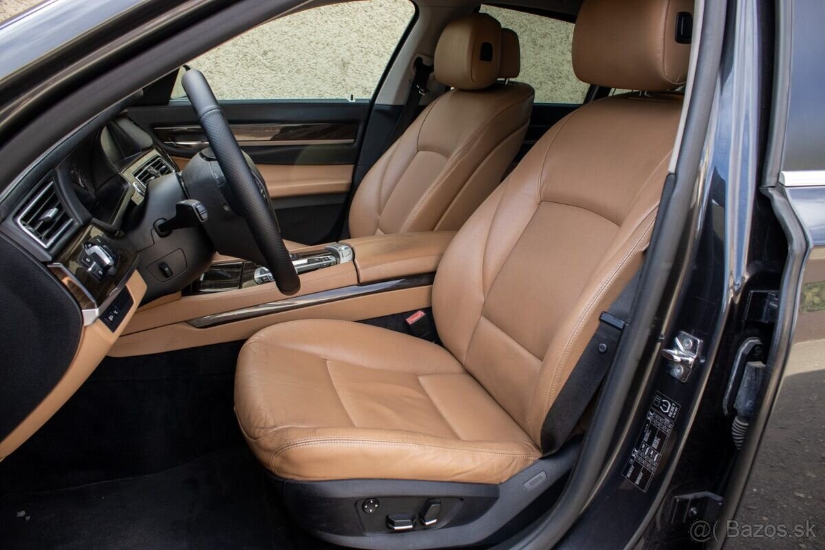 BMW Rad 7 F01 730d / 180kW / A6 - 9