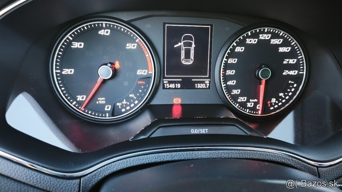 Seat Arona 1.6 TDi - 9