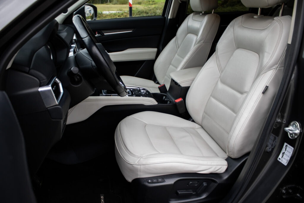 Mazda CX-5 2.5 Skyactiv-G194 Revolution, 143kW (2017) - 9