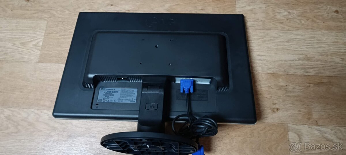 Predam monitor na pc. - 9