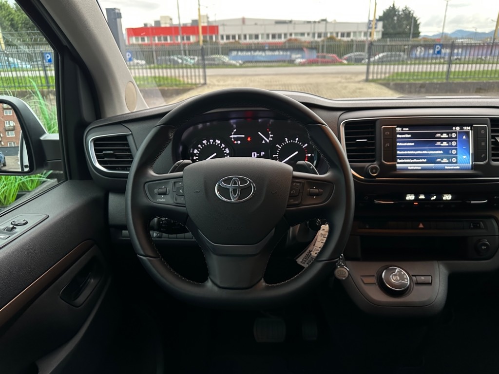 Toyota Proace Family 2.0 Long - 9