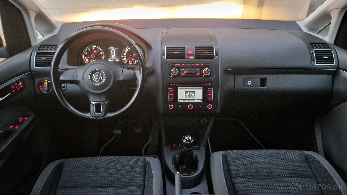 VW Touran 1.2 TSI M6 77kW 166700km 11/2011 - 9