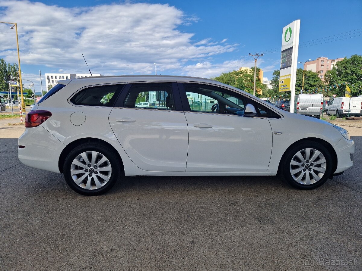 Opel Astra Caravan Classic III 1.7 CDTi 125k Plus - 9