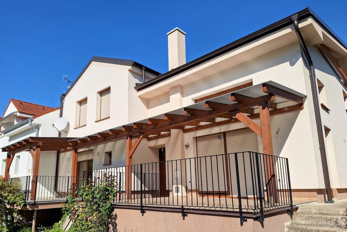 PREDAJ - rodinný dom v obci Cífer - novostavba - 9