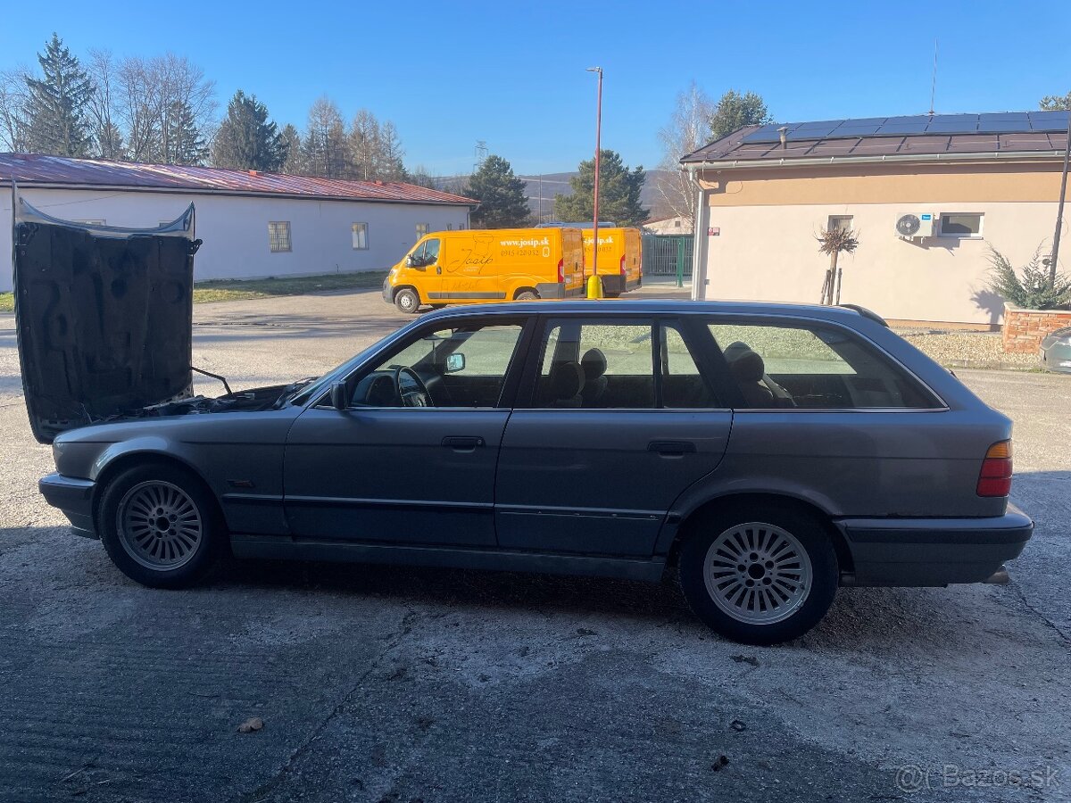 Predám BMW e34 touring - 9