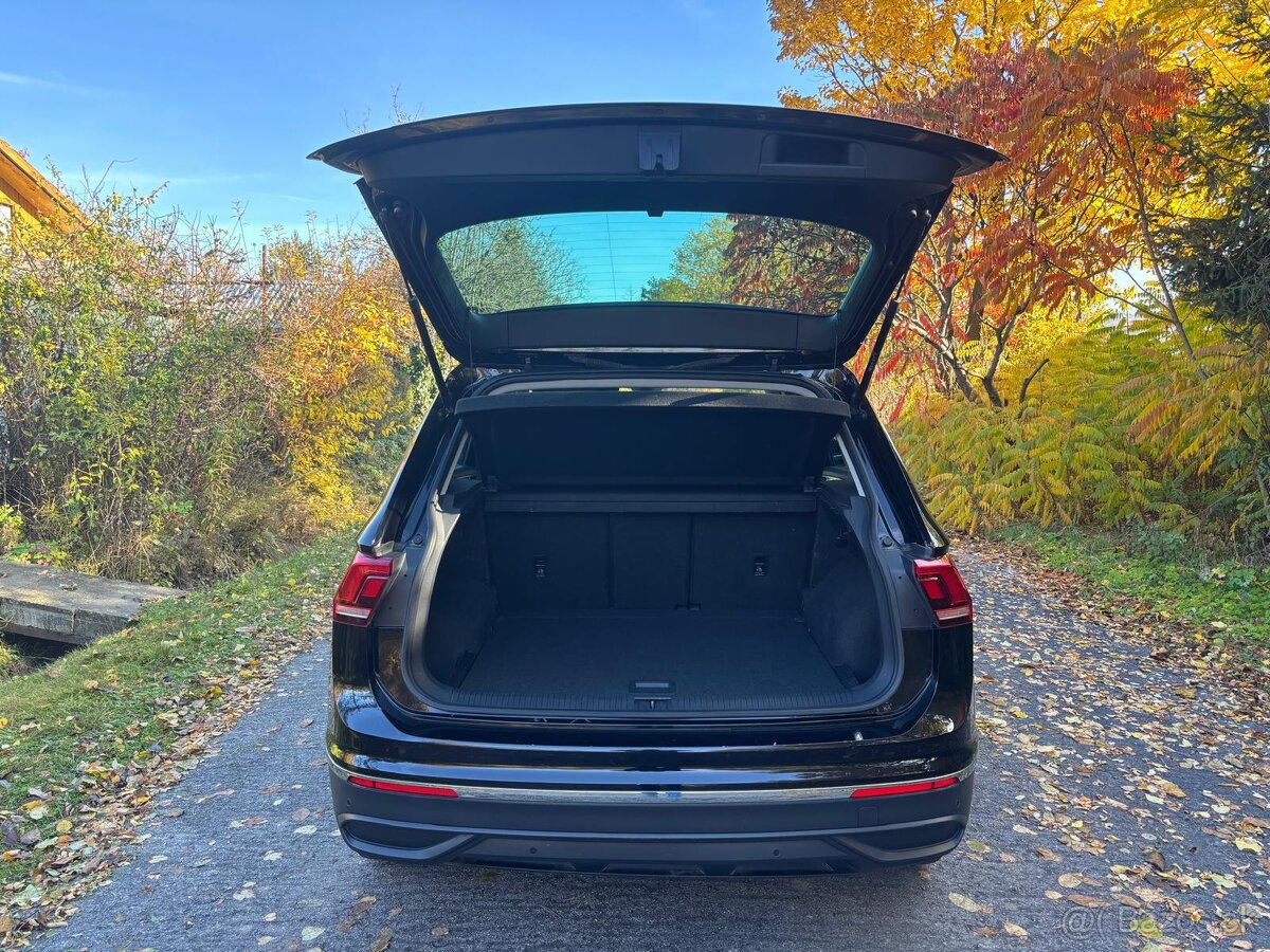 Volkswagen Tiguan 2.0 TDI EVO Elegance 4Motion DSG - 9