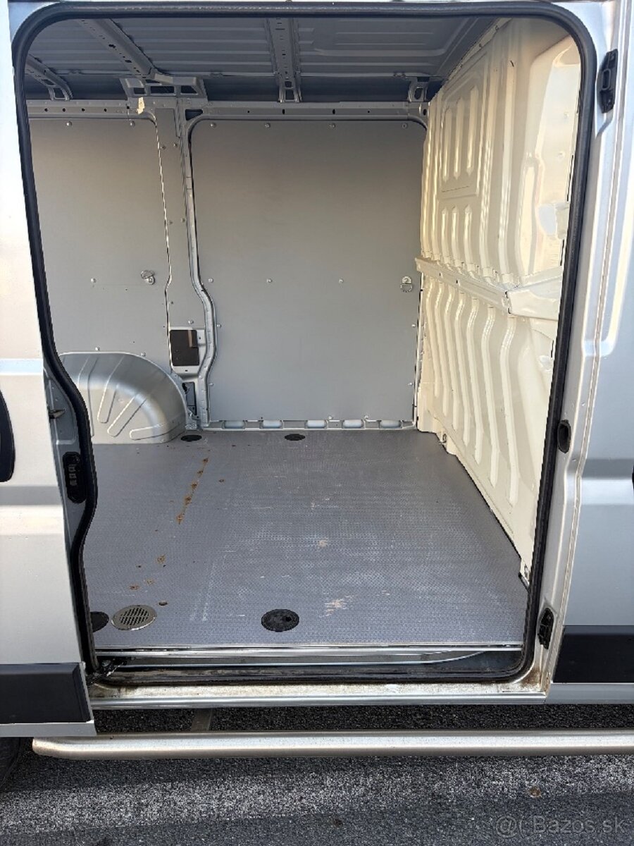 Opel Movano 2.2, r.v. 2022, DPH - 9