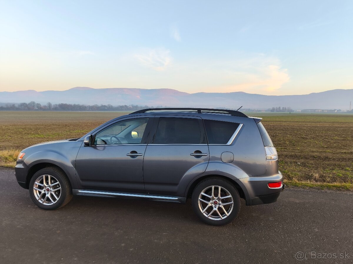 Mitsubishi Outlander 2.2 DI-D - 9