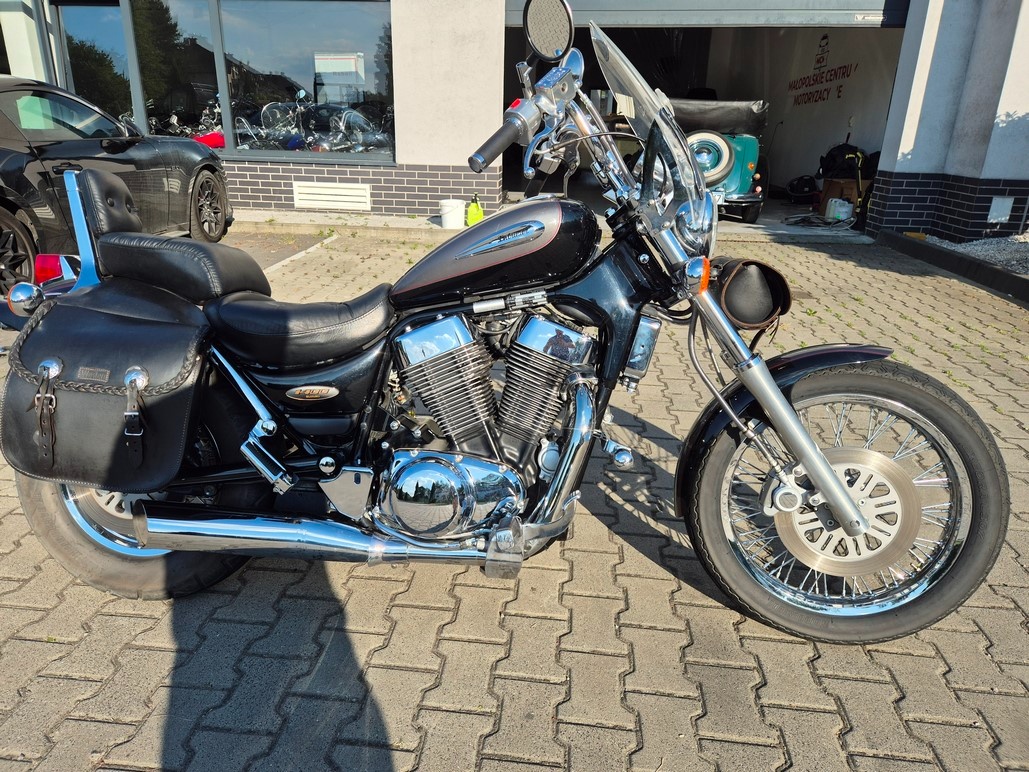 suzuki intruder vs 1400 2001 - 9