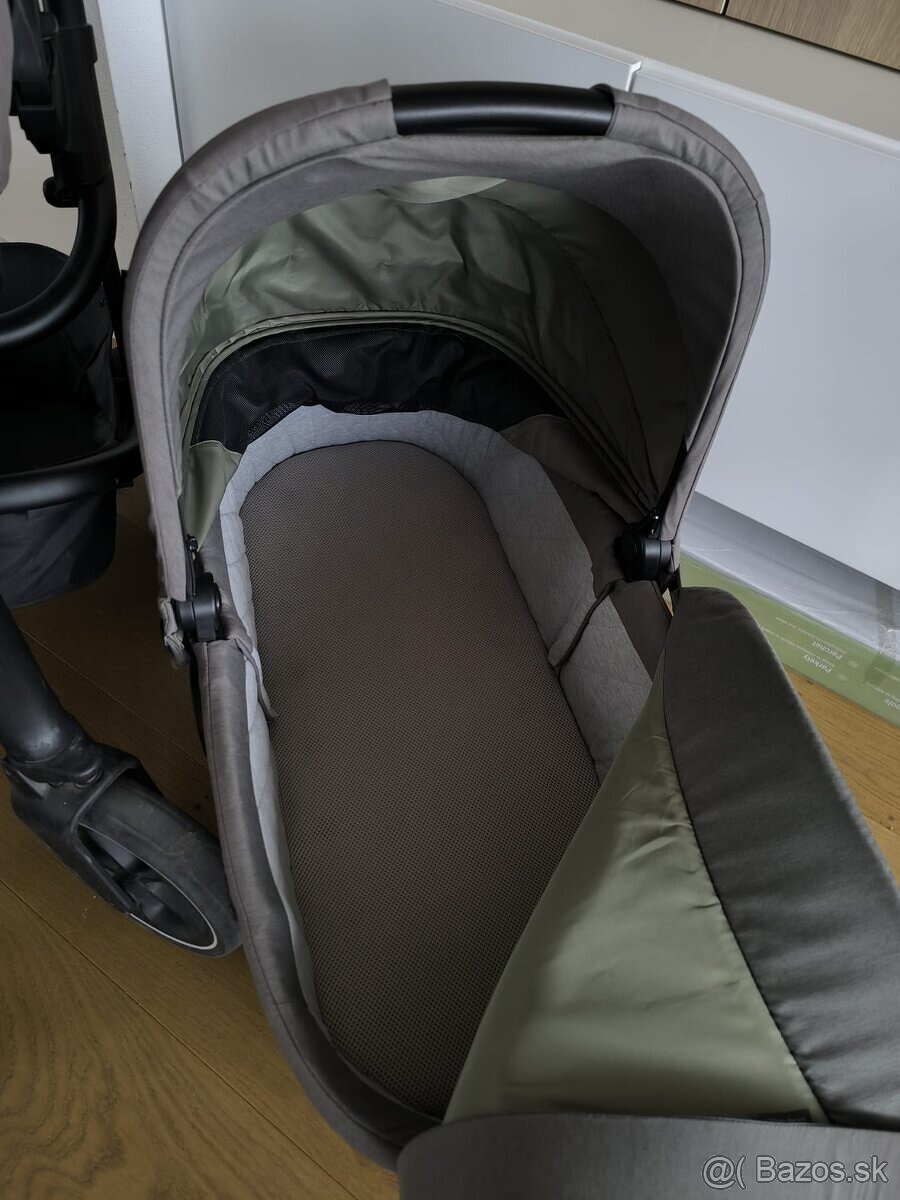 Easywalker Harvey 3 forest green s prislusenstvom - 9