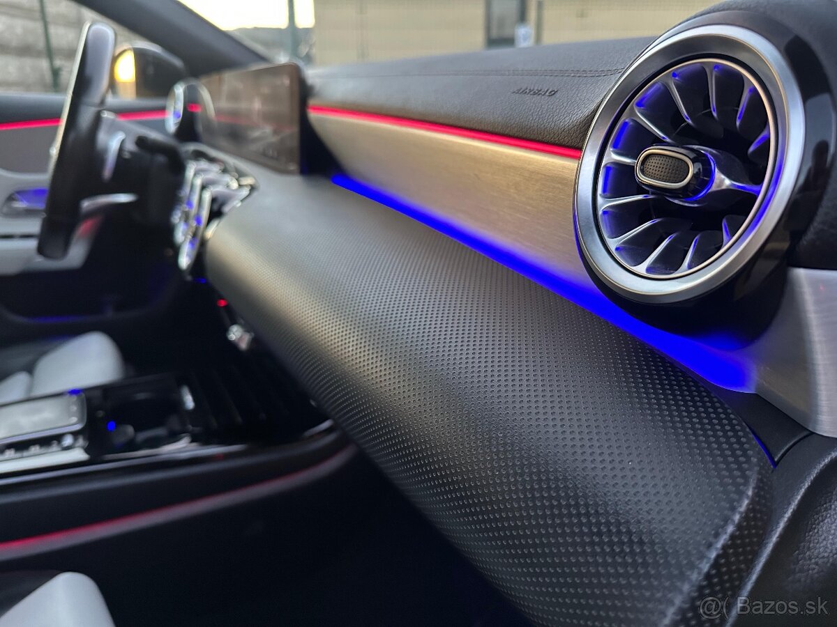 Mercedes CLA 200 AMG / 2021 / LED - 9