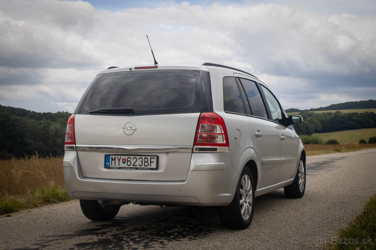 OPEL ZAFIRA 1.8 XER 103kW 2009 - 9