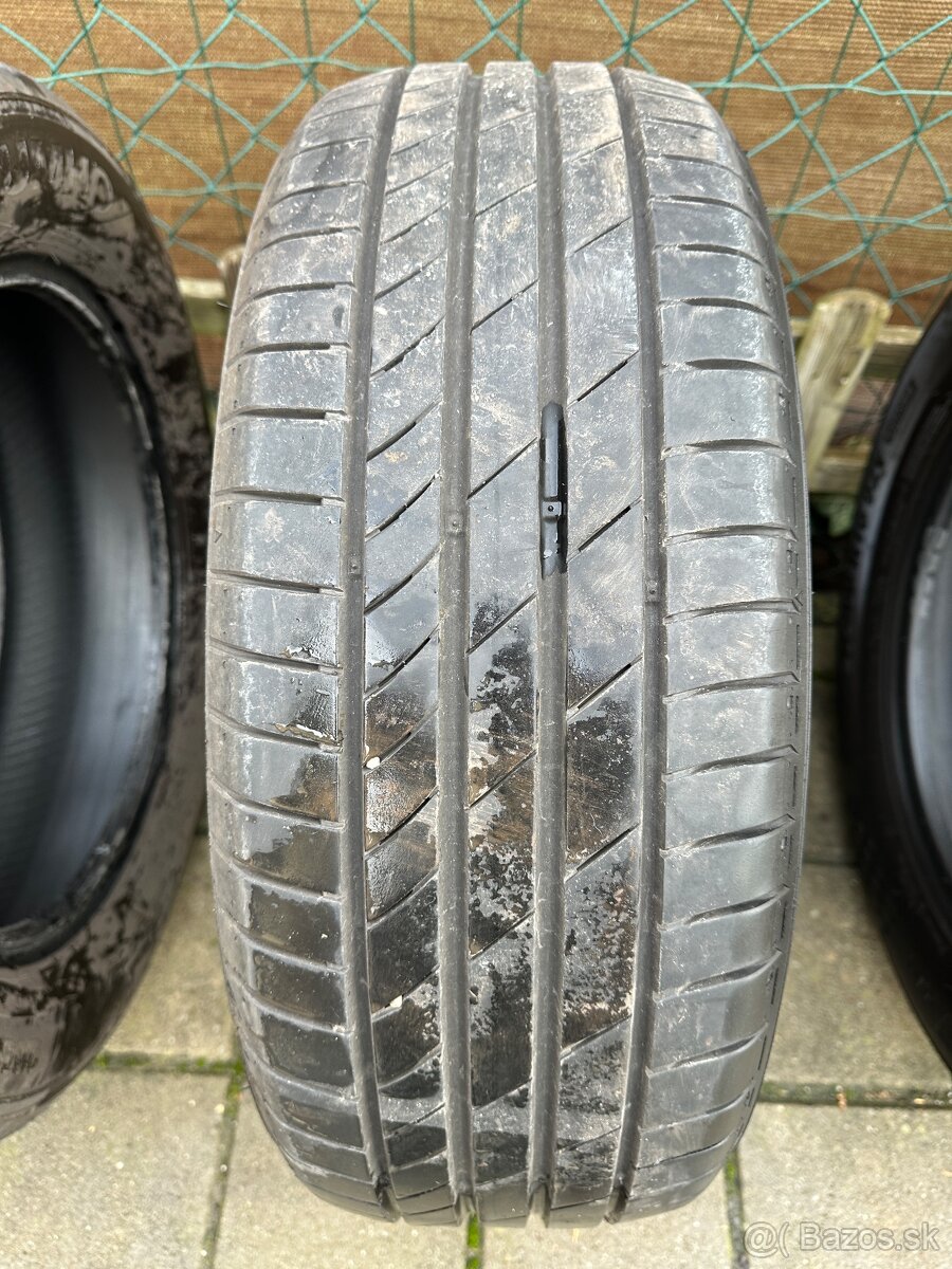 205/60 R16 92V letné KUMHO - 9