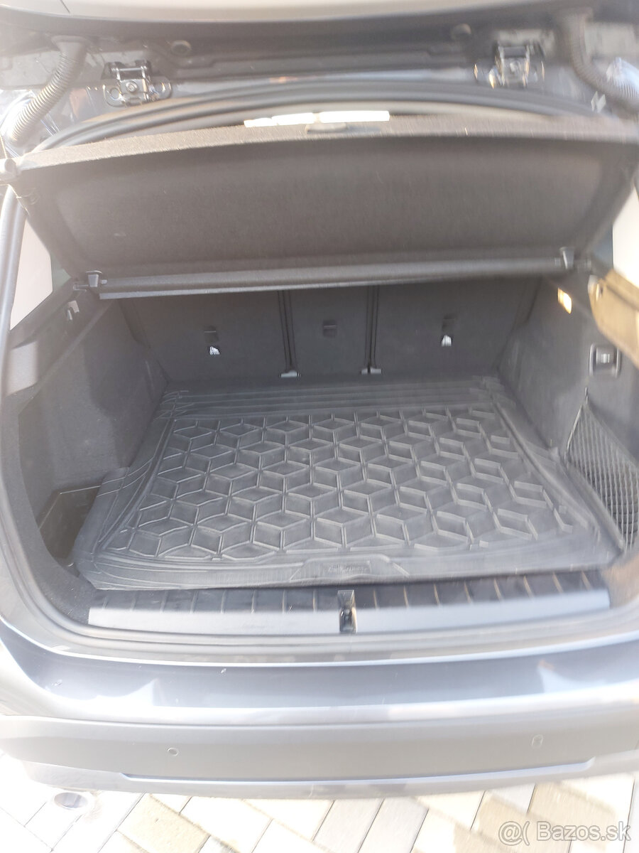 Predam BMW X1 SDrive 16D - 9