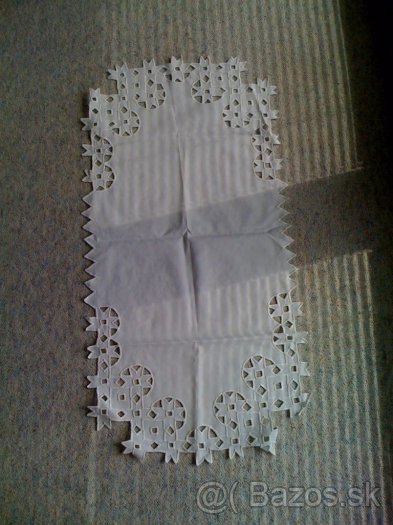 ručné práce, dečky, obrúsky - 9