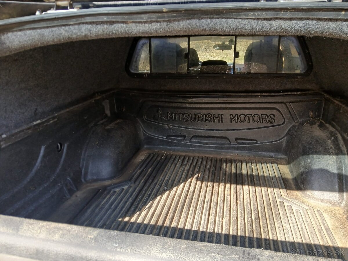 Mitsubishi L200, r.v. 2010 - 9