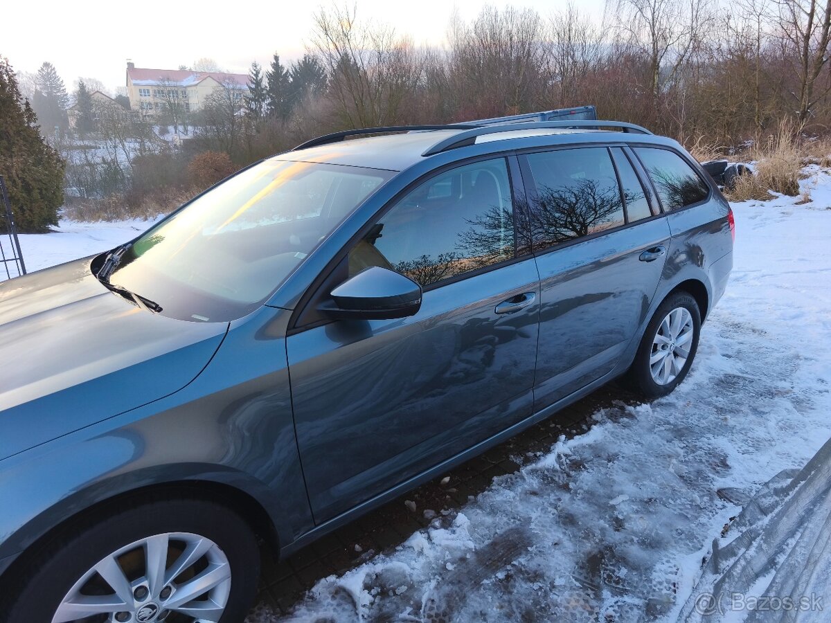 Škoda Octavia 1.0 TSI NAVI/Servis - 9