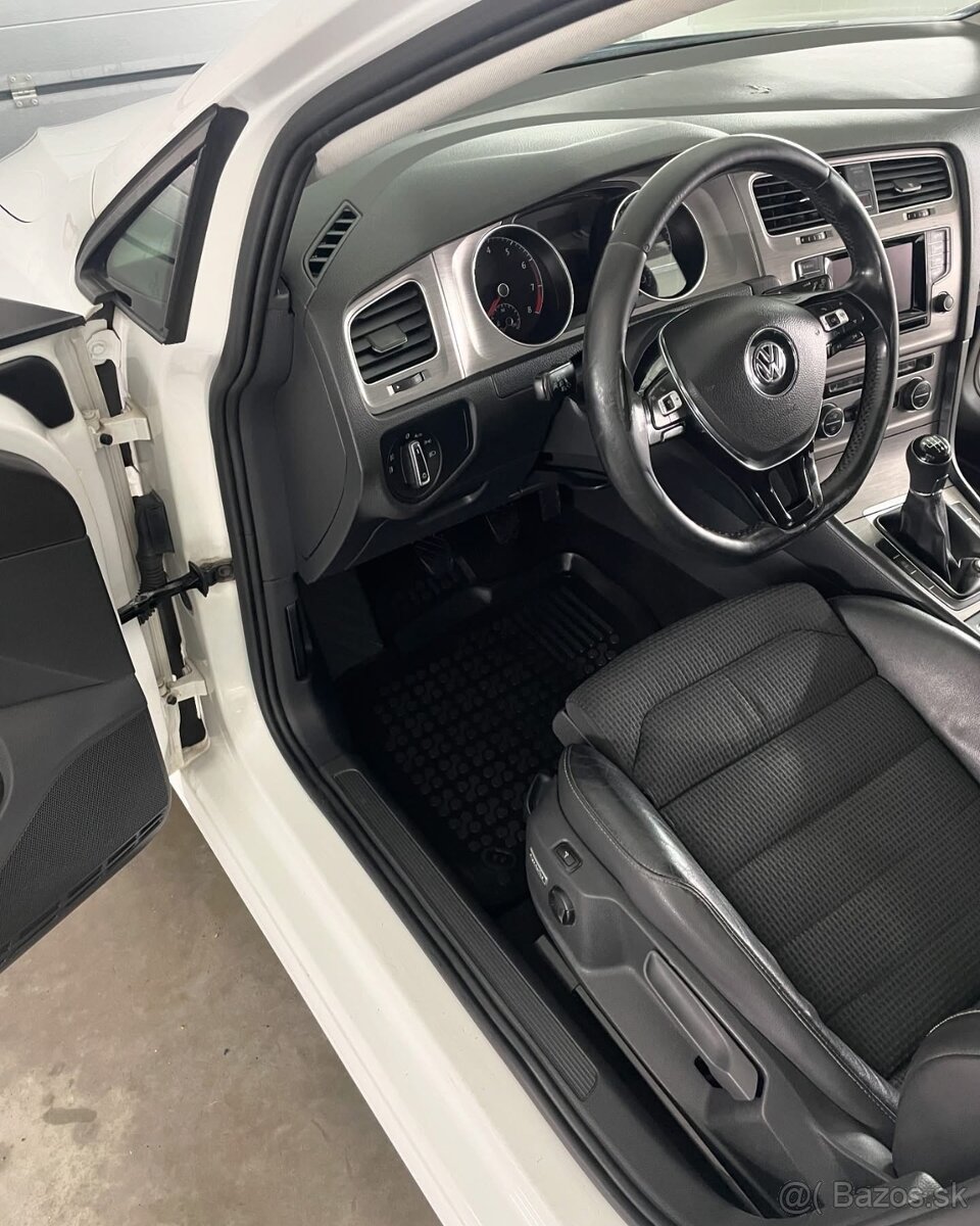 Predám VW Golf 7 R-line, 1.2 TSI, rok 2014,77kw - 9