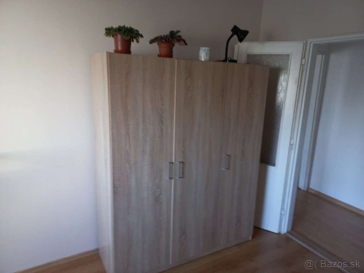 Prenajom 2 izboveho bytu, Nove Zamky Komarnanska - 9