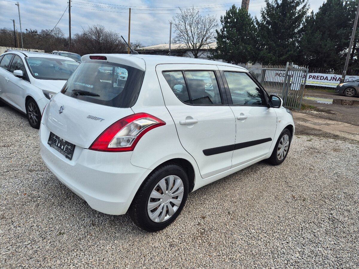 Suzuki swift - 9