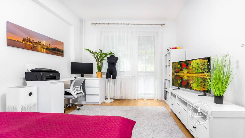 AXIS REAL | 1-izbový byt s LODŽIOU, BA IV. Dúbravka, Chrobák - 9