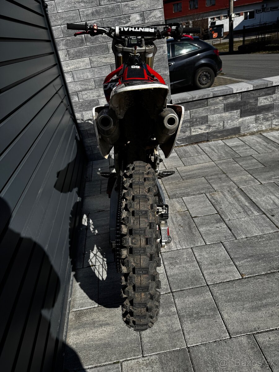 Honda CRF250R 2009 - 9