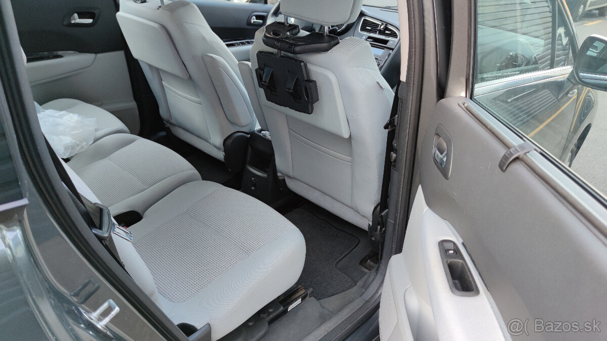 PREDAM PEUGEOT 5008 - 9