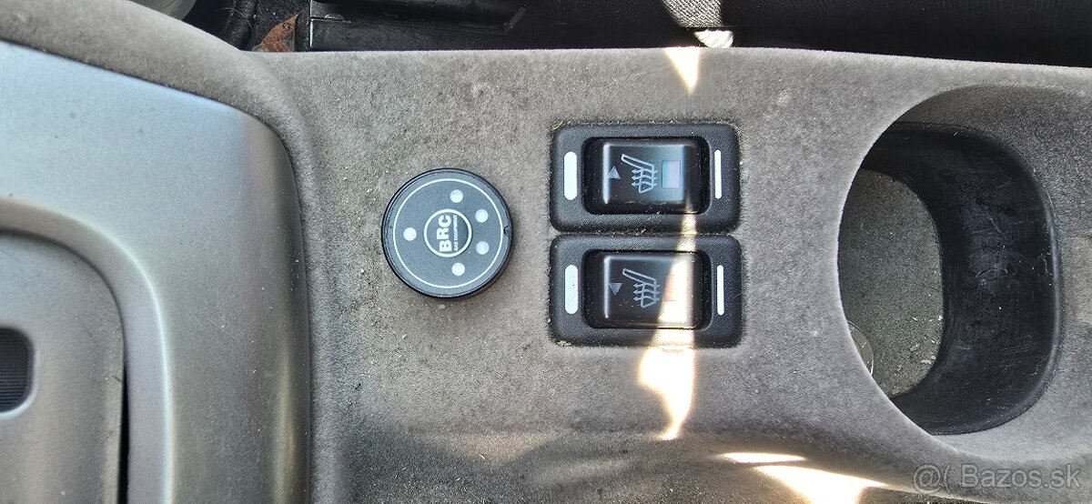 Subaru Forester automat LPG 116 kw 2006 - 9