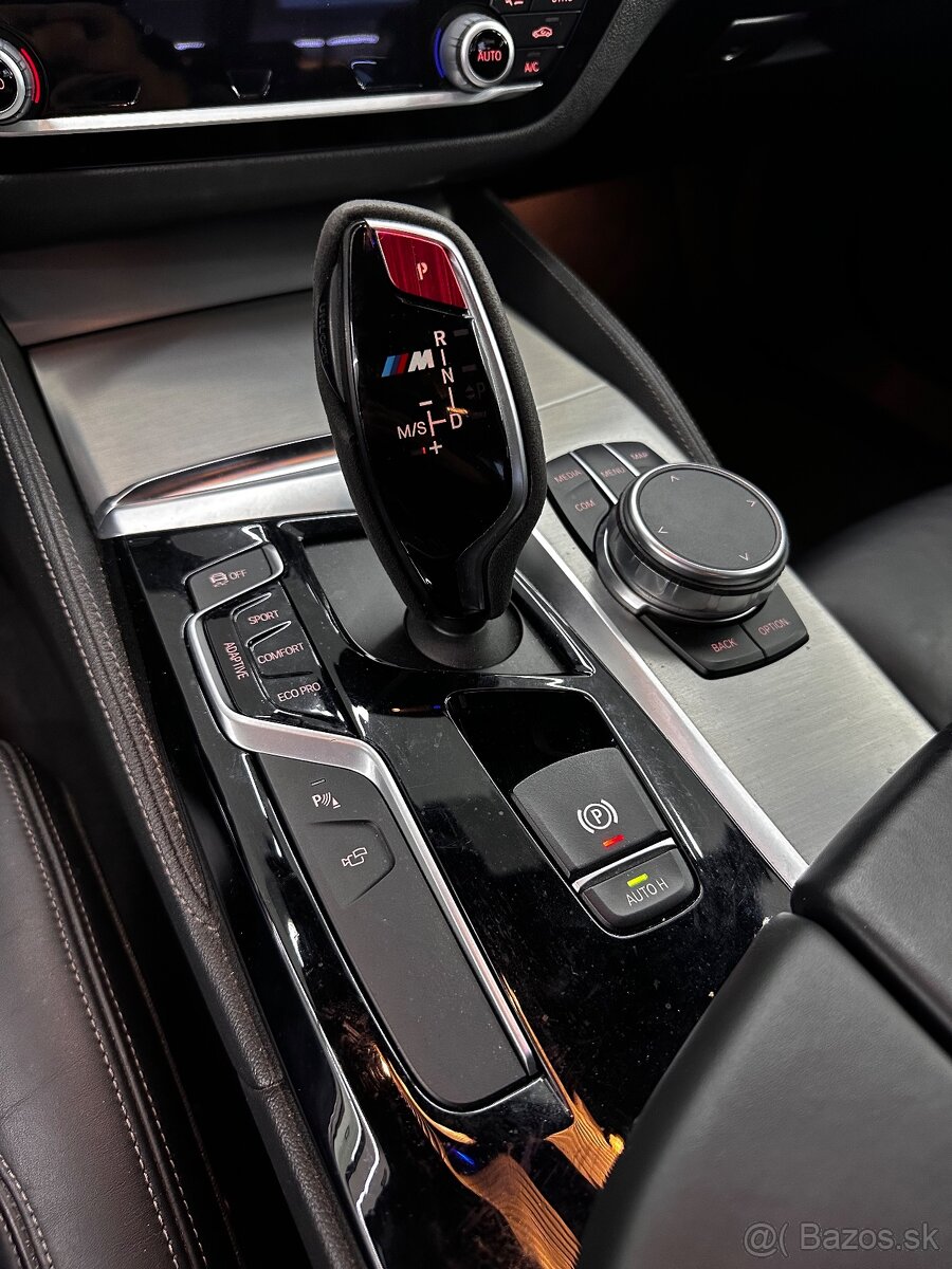 BMW M550i xDrive Carbon Core 2018, odpočet DPH - 9