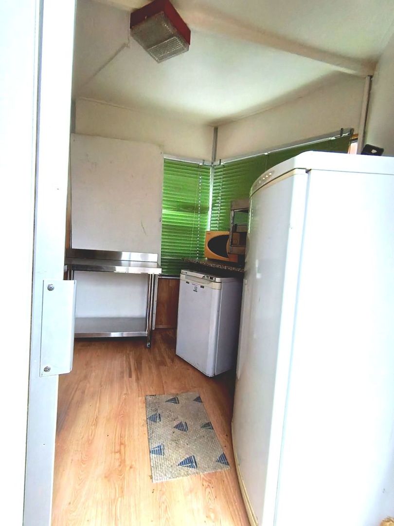 Predaj – 2 zabehnuté stánky s rýchlym občerstvením, Sliač - 9